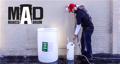 Mighty Boy M.A.D is being used for a heavy-duty industrial degreasing task
